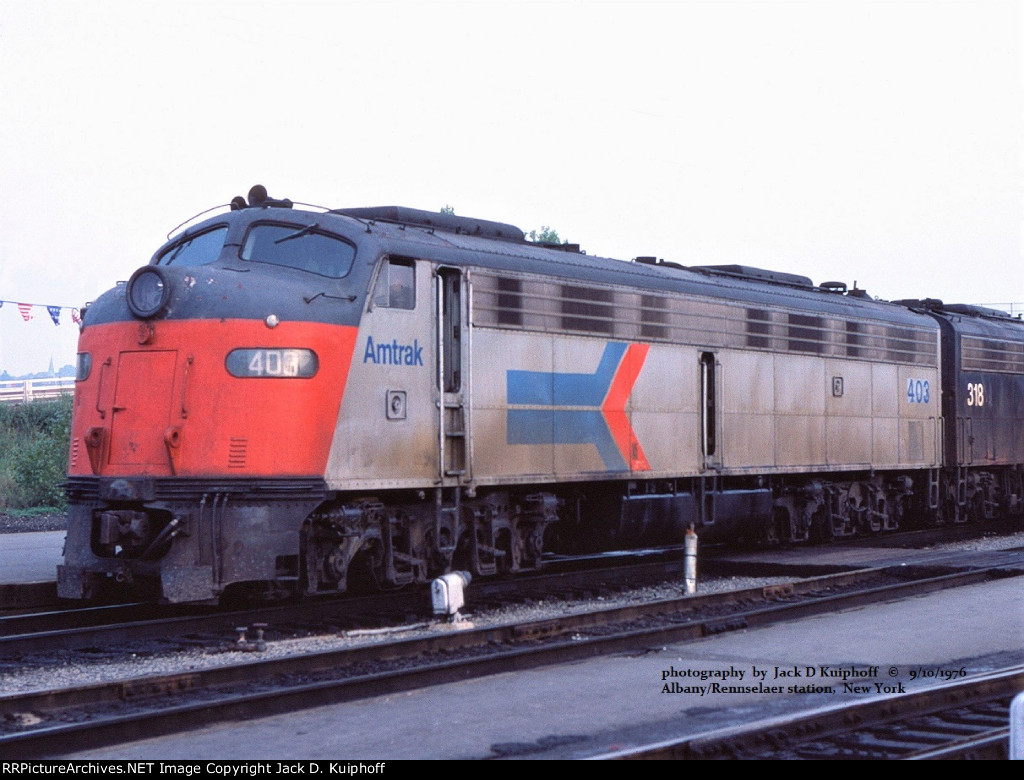 AMT 403 E9, ex-BO 1457, Albany, NY. 9-10-1977